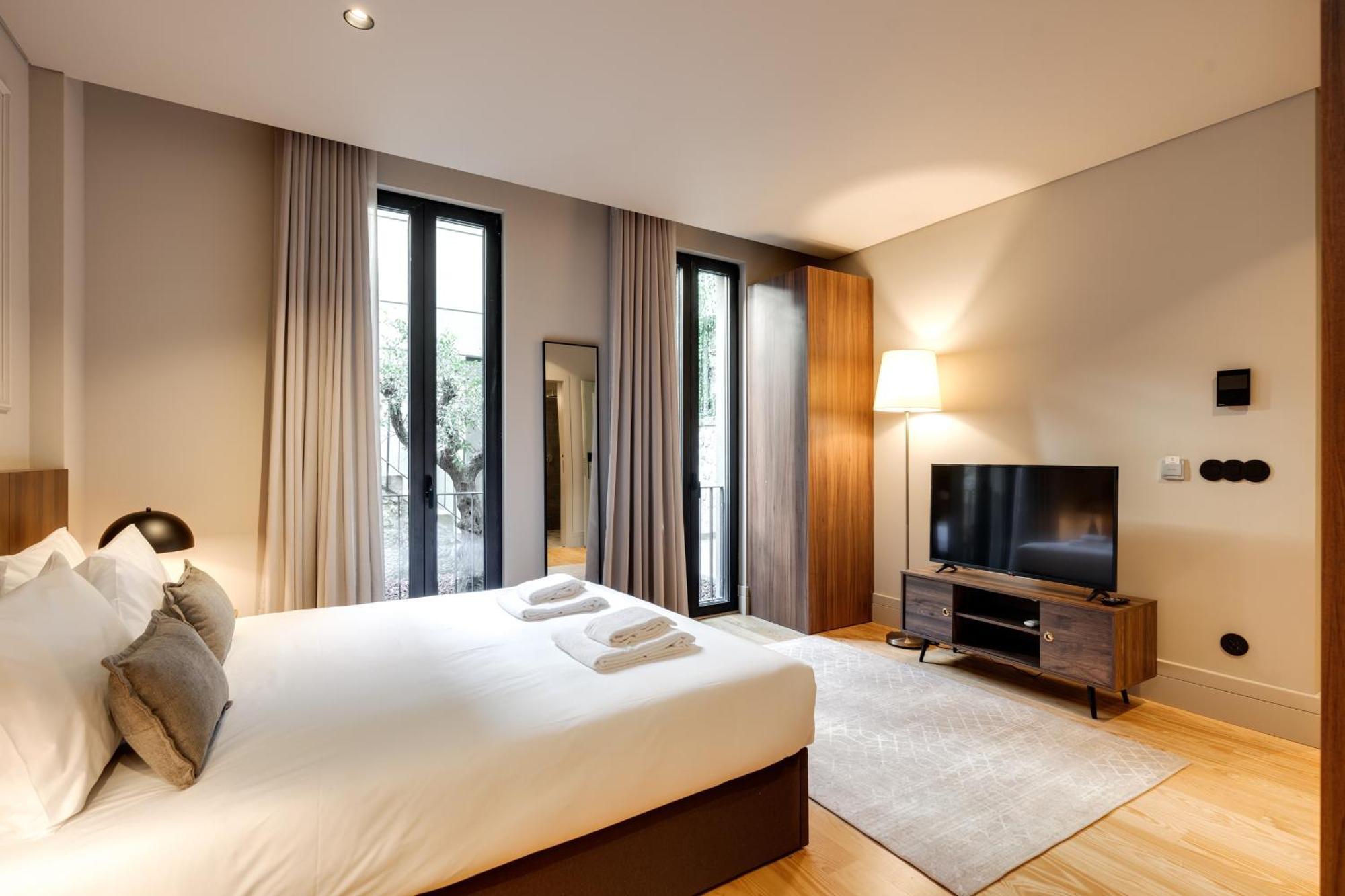 Avus M Suites And Apartments By Da'Home Porto Exterior foto