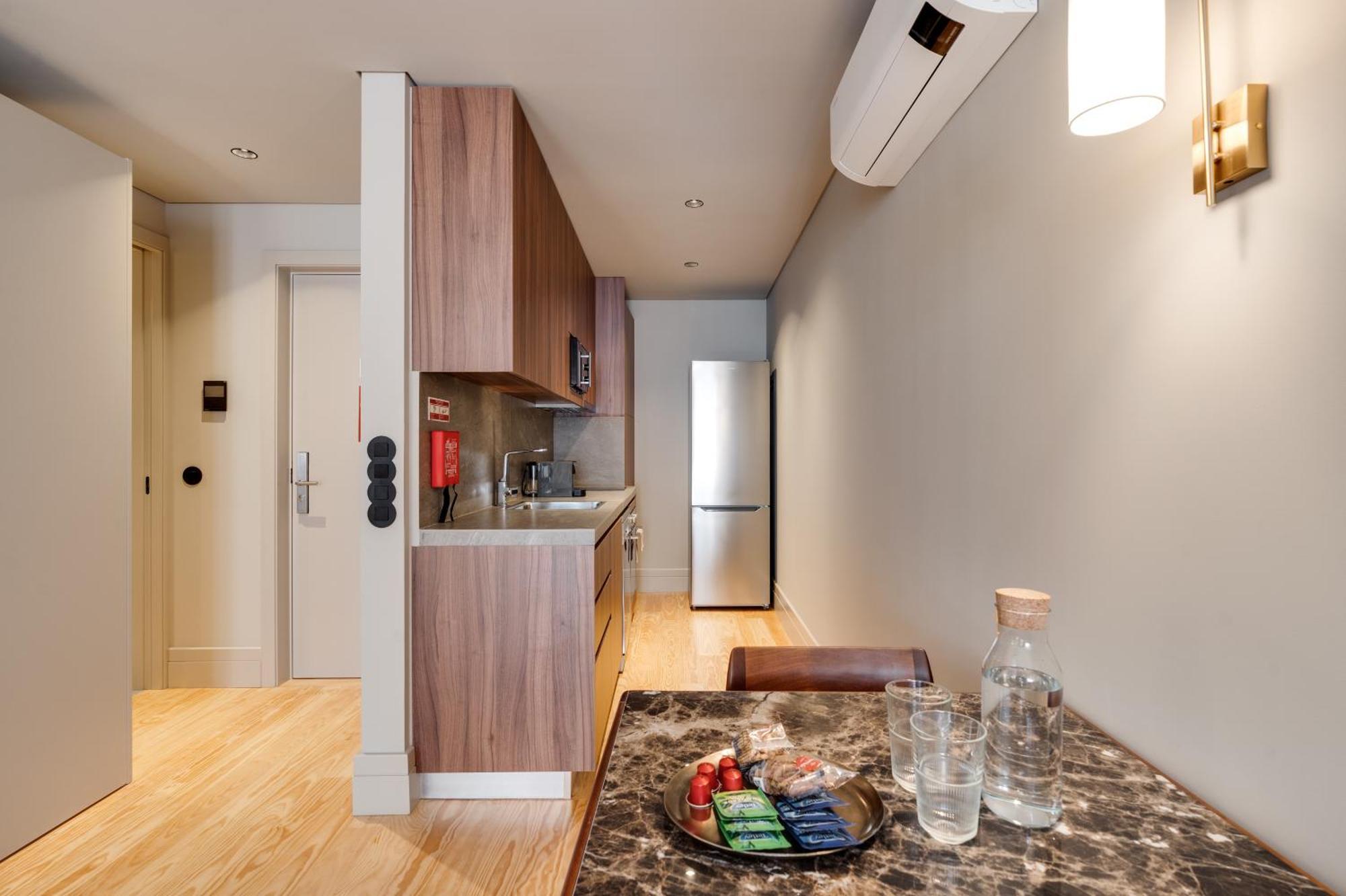 Avus M Suites And Apartments By Da'Home Porto Exterior foto