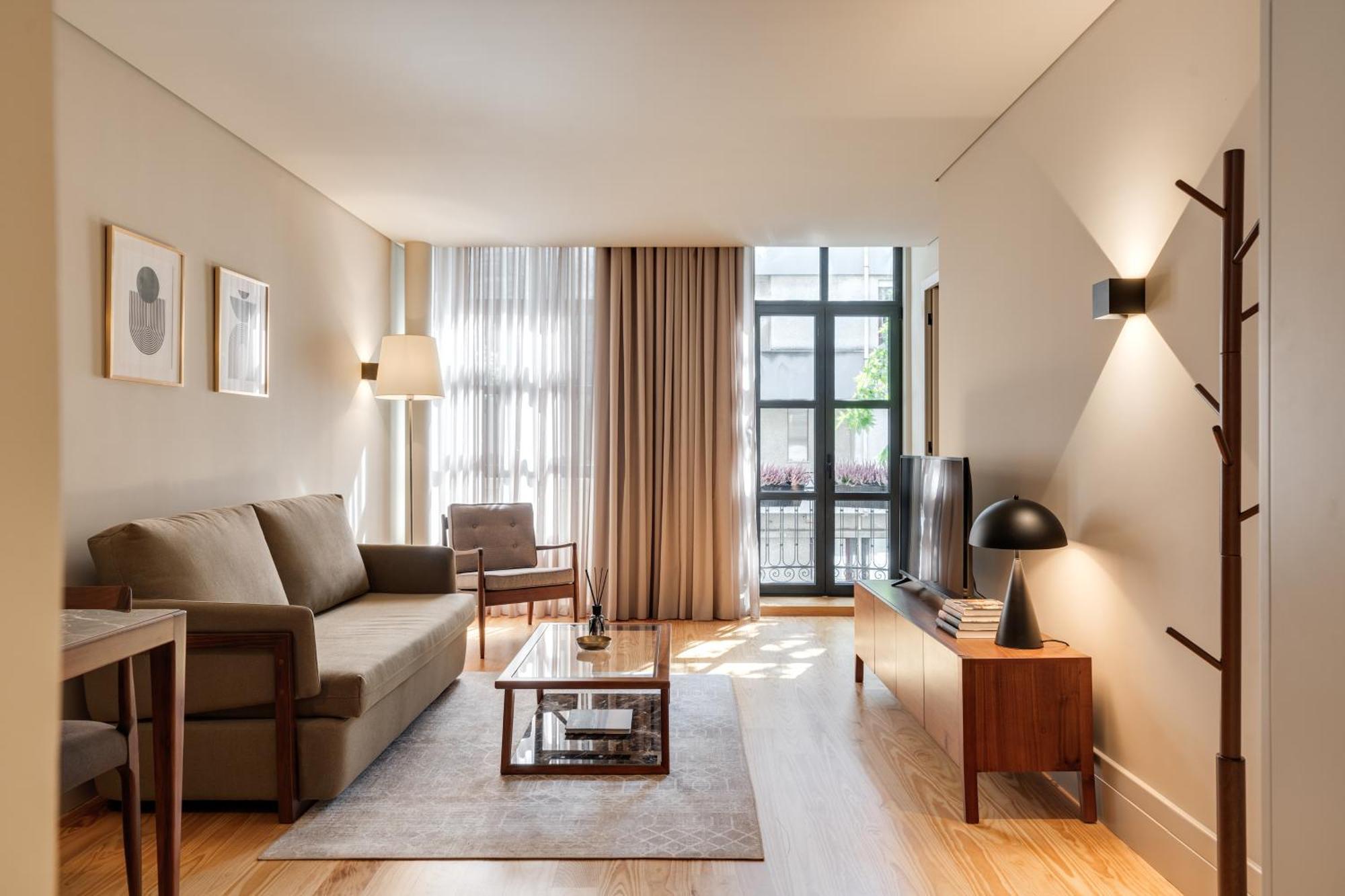 Avus M Suites And Apartments By Da'Home Porto Exterior foto
